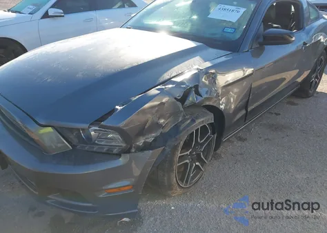 2014 Ford Mustang V6 Premium from USA, damaged, VIN 1ZVBP8AM5E5217099